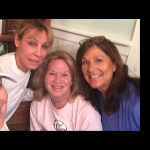 Meet your Posher, Debbie